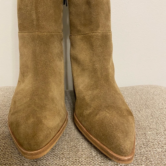 Vince Camuto Beaanna Tan Suede Inside Zip Western Cowgirl Boots - Picture 9 of 15